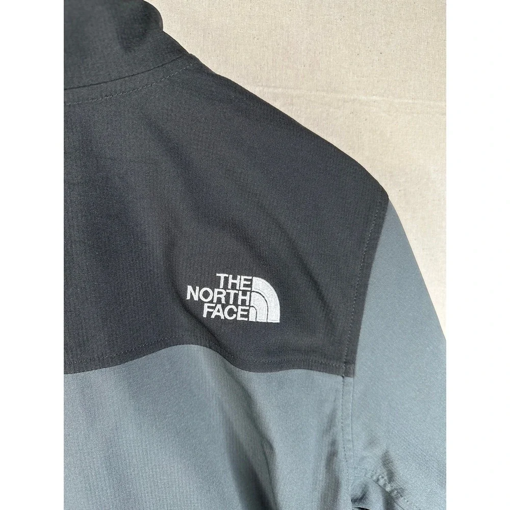 The North Face Men's Black Gray‎ Lightweight Full Zip Jacket Size M